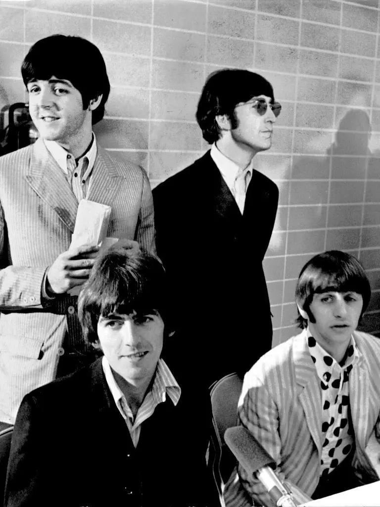 MadKrait0162의 The Beatles // fifth member