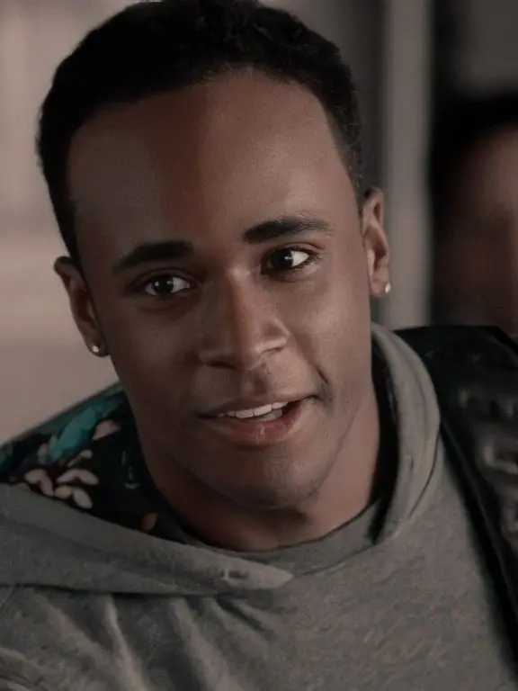 FrayedNewt8975의 Liam Dunbar