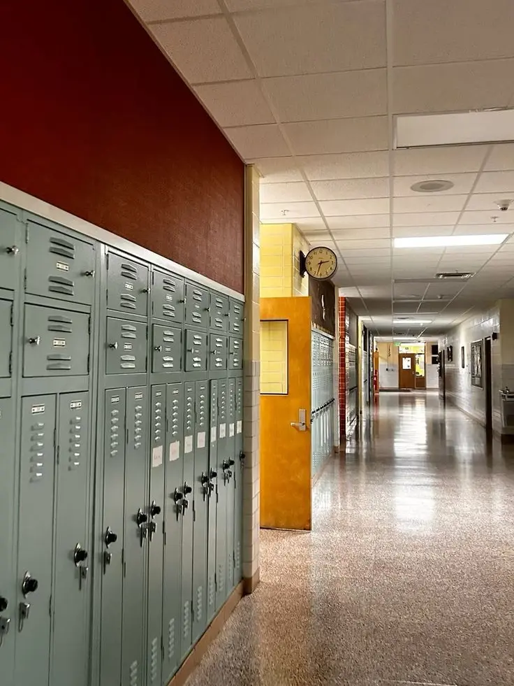TastyBone6337의 Evergreen highschool