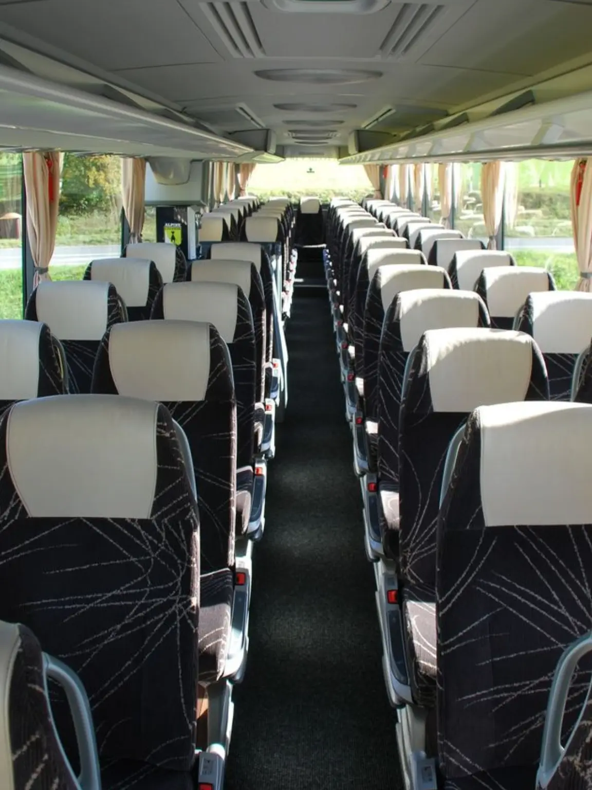 giddymaxxer의 Long Bus Ride