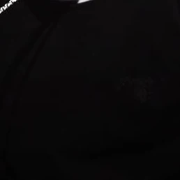 권 지 용