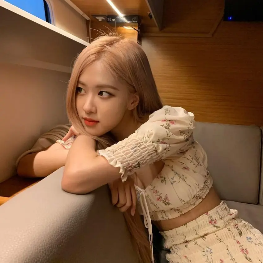 backintheday의 로제 ROSÉ