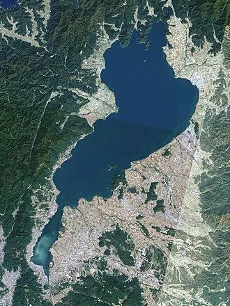 AbsurdTile7354의 滋賀県の琵琶湖が乾きました