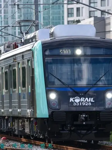 StormyEye4444의 경춘선 남매와 경의중앙선 남매...