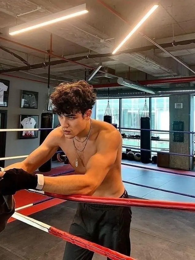 Chaicaiw의 Myron(Boyfriend - boxer - Redflag)