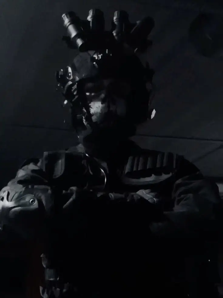 Erstes_Ziel의 Keegan P. Russ