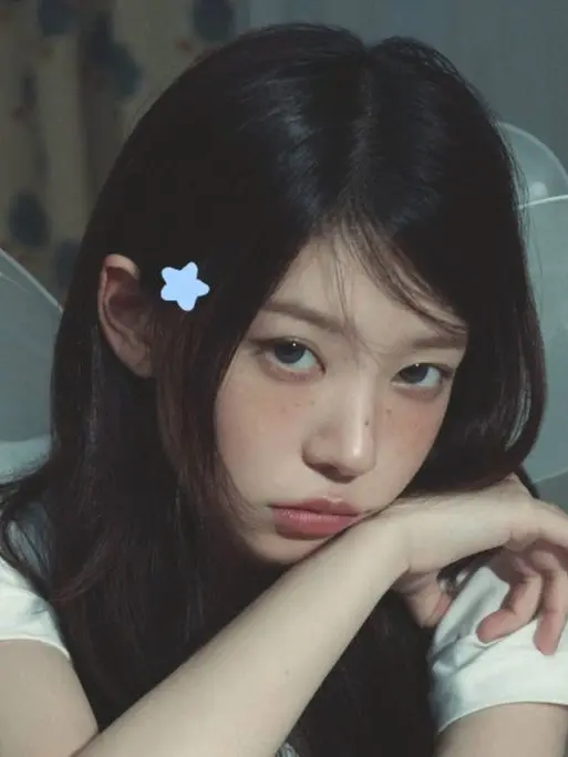 OutlawRate9096의 |GL|Casy has a crush?..On you?