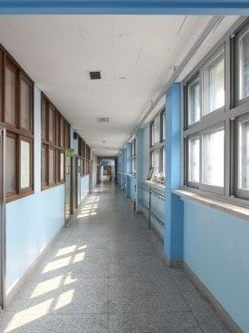 개성이 너무 강한 선생님들! 대표 이미지