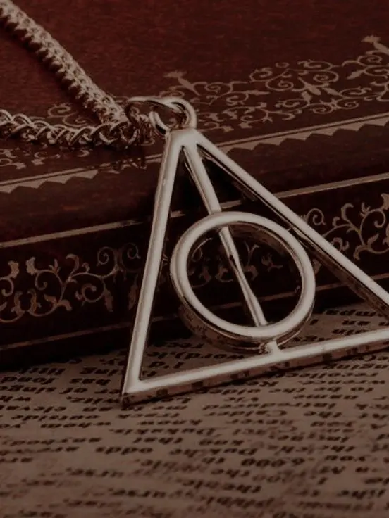 TriteLeech3815의 Deathly Hallows