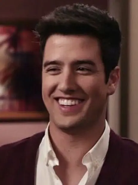 Tpwkmultifandom의 Logan Mitchell