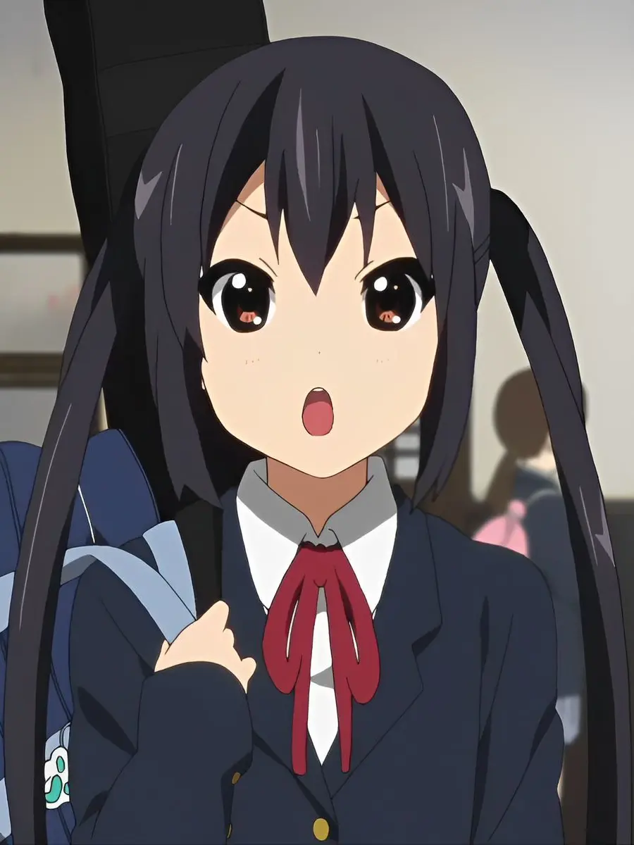 Kooonn의 나카노 아즈사