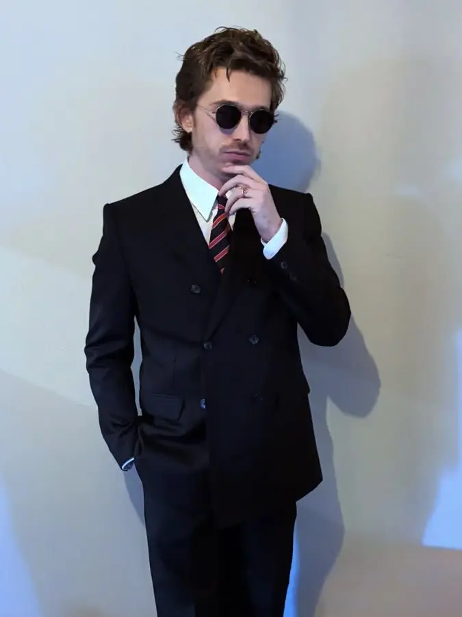LizGrant의 Austin Abrams