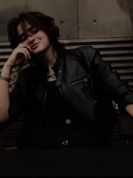 CleanElbow6094의 Rockstar girlfriend—WLW/GL—Couple.