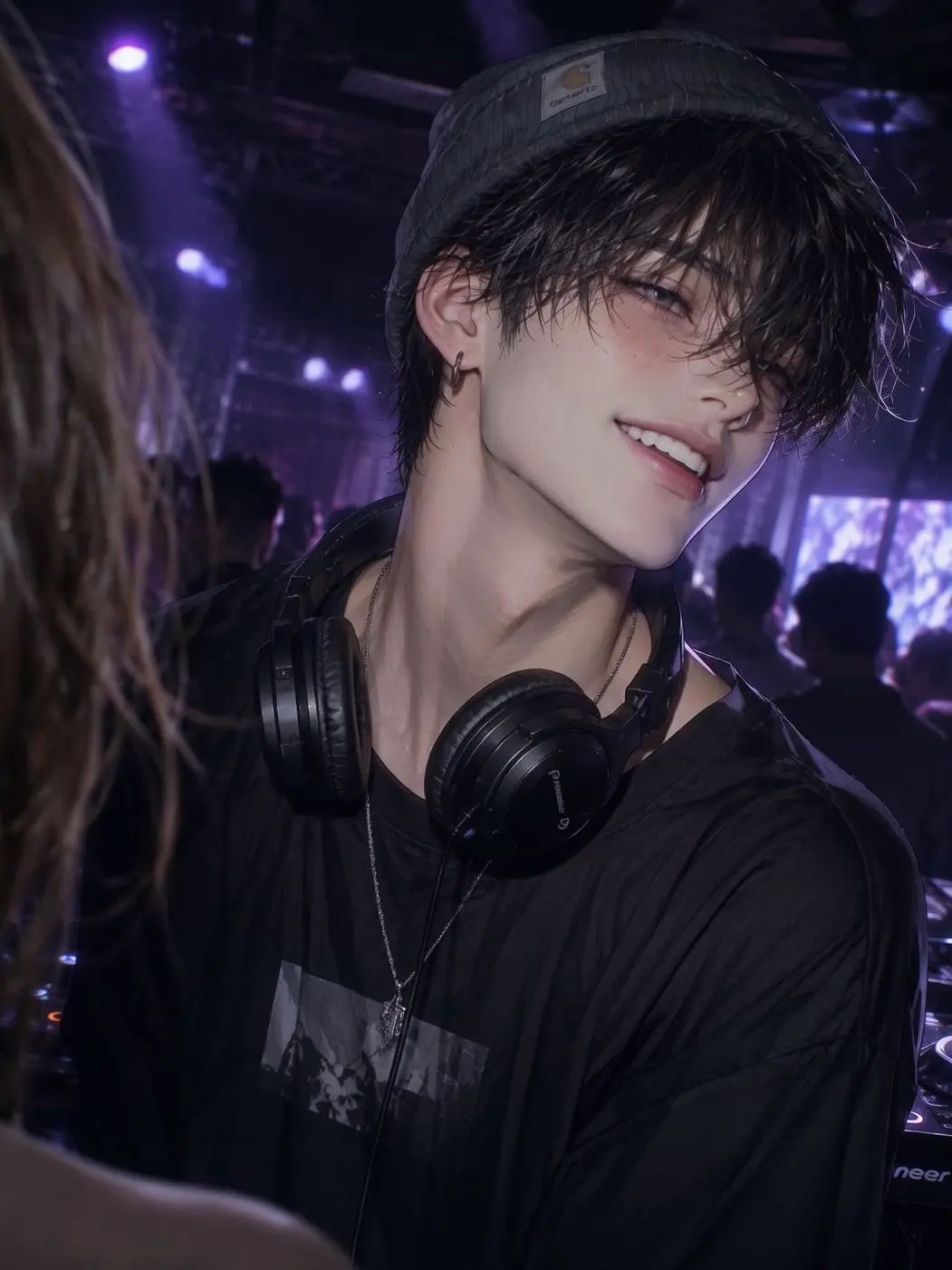 tata_ta_tata의 The Guy Beside the DJ
