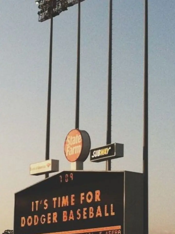 AgedCoin6997의 Friday nights, baseball lights