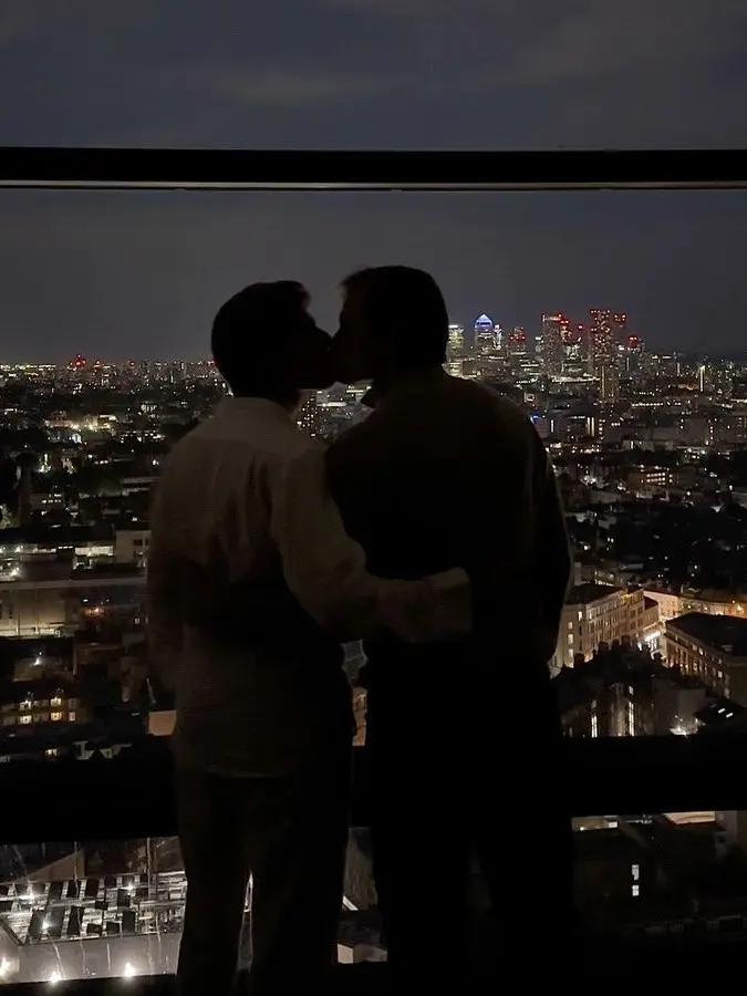 Oliversinnooo의 Your loving adoptive dads!