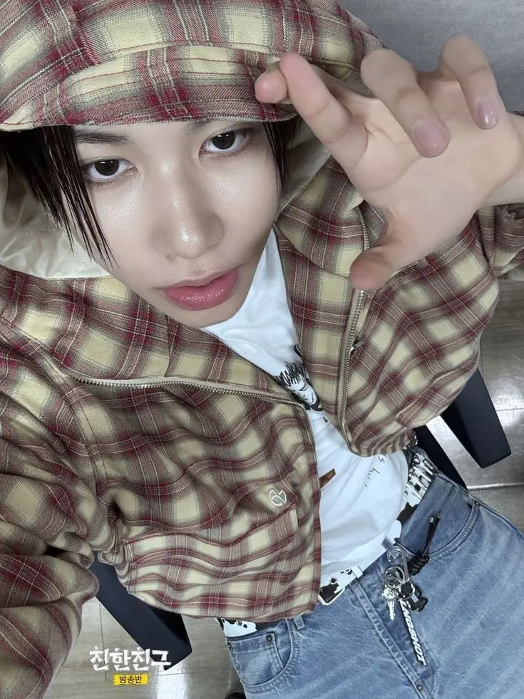 LEE_KN0W_87의 Lim Louis