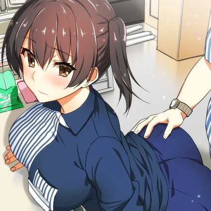ローソン勤務の人妻加賀さん