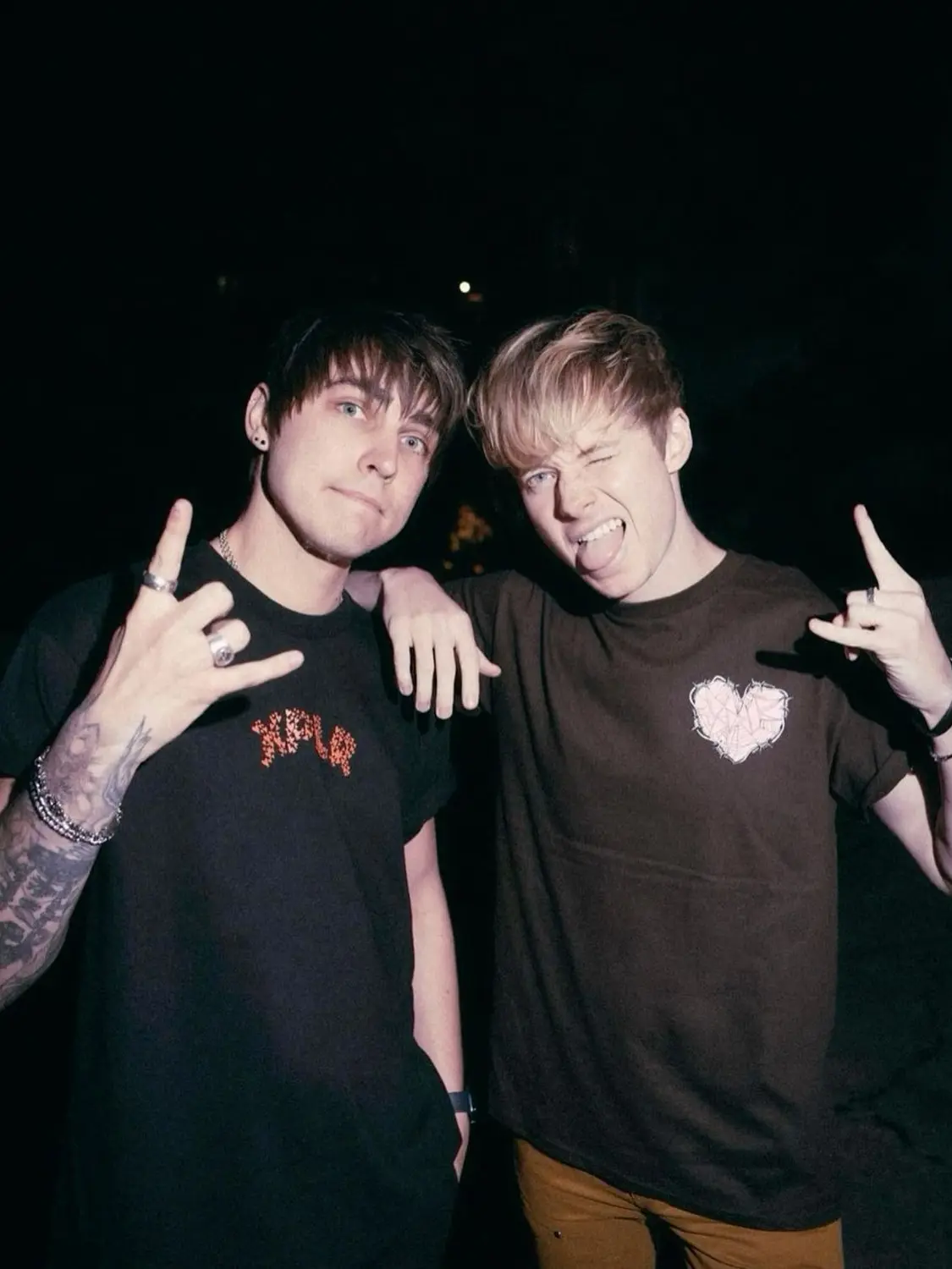 DullIron0488의 Haunted with Sam & Colby