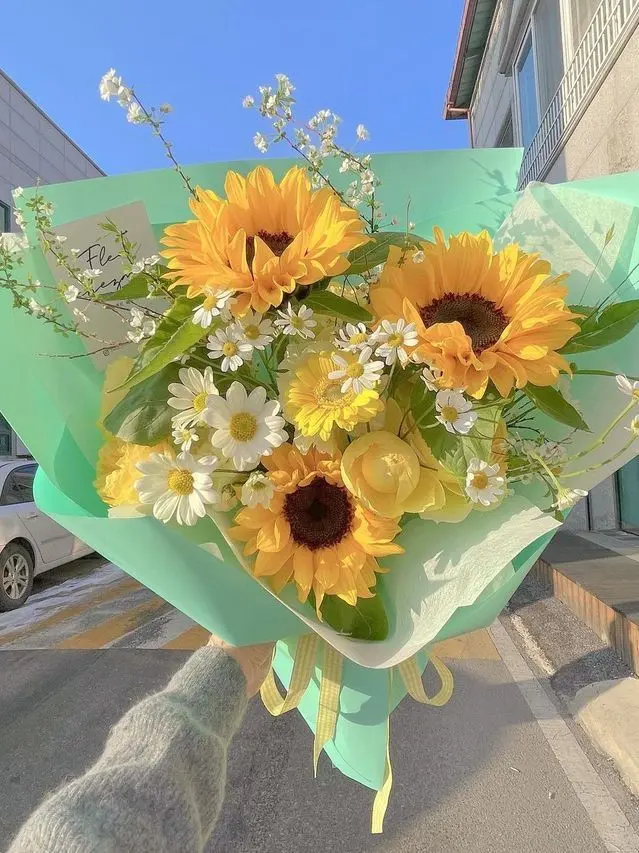 BrassyMbdj3819의 新婚生活の王子様