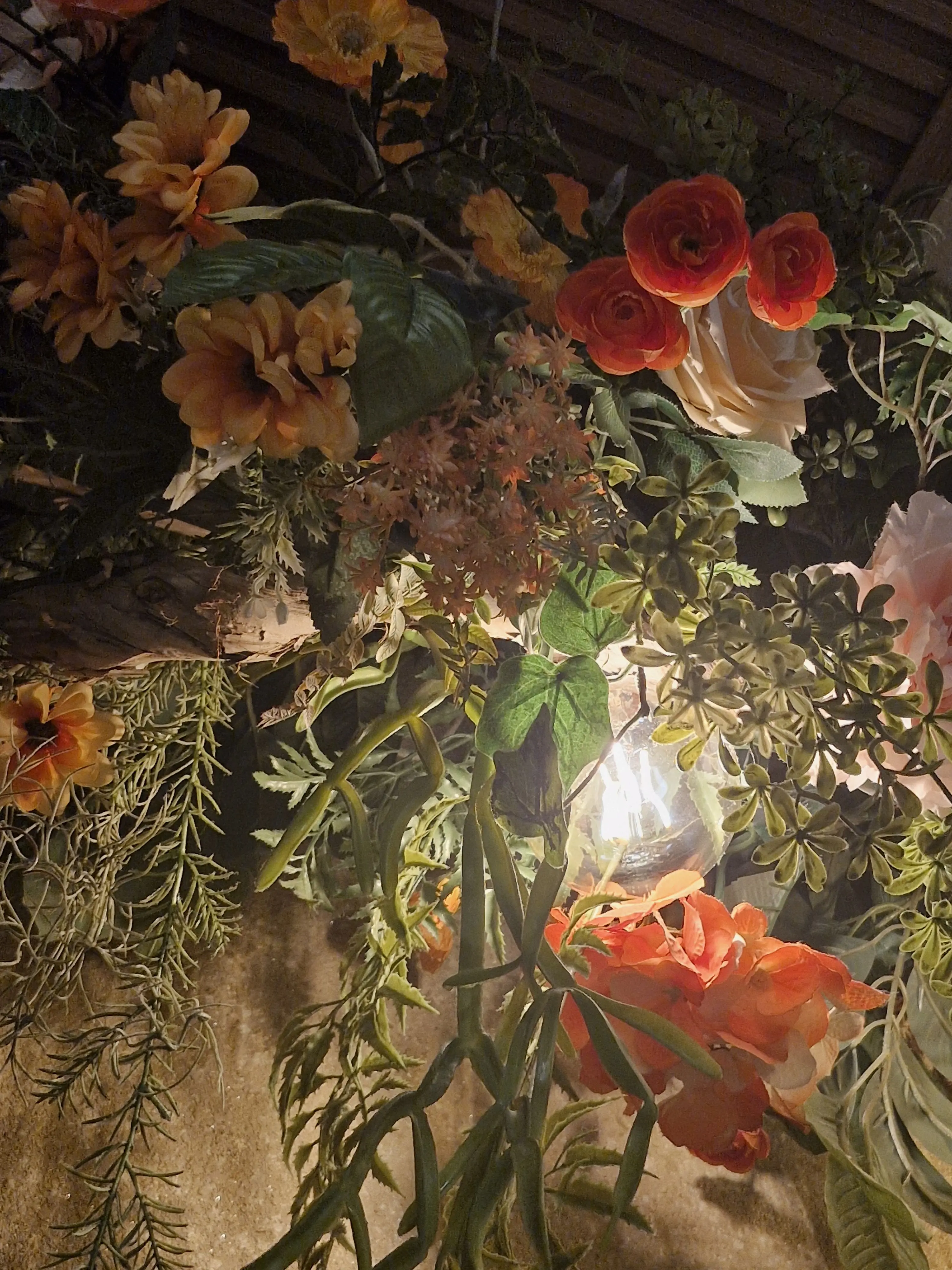 HumidJaw2624의 당신은 b코마치의 매니저다.