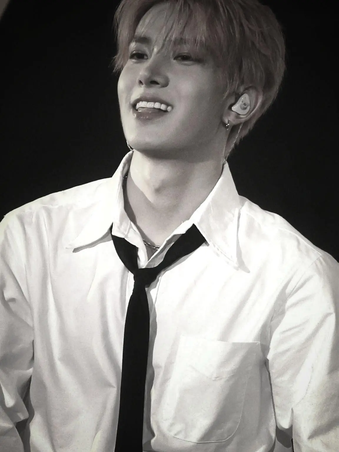Shutupnooneknowsme의 Lee Hee$eung
