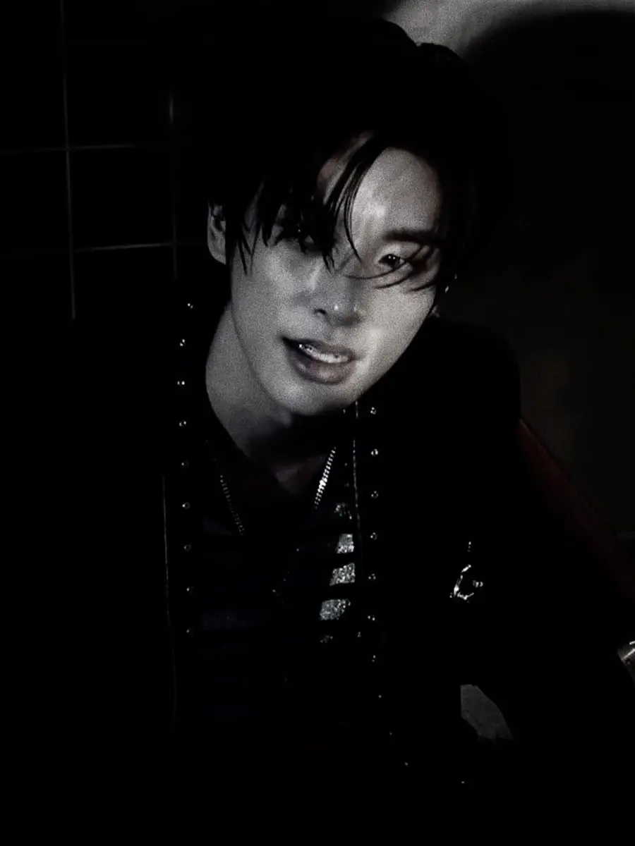 loly.xx의 Jake
