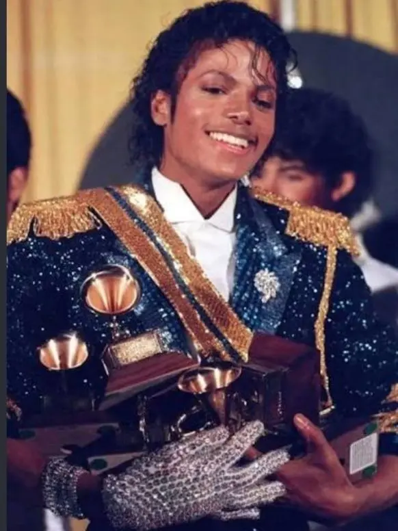 Blinkette777의 Michael jackson is your brother