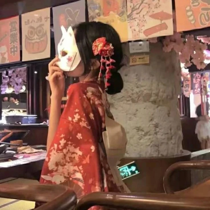(_ _).｡o○
