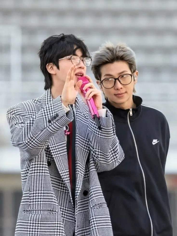 AbleKazoo1553의 Namjoon and Jin