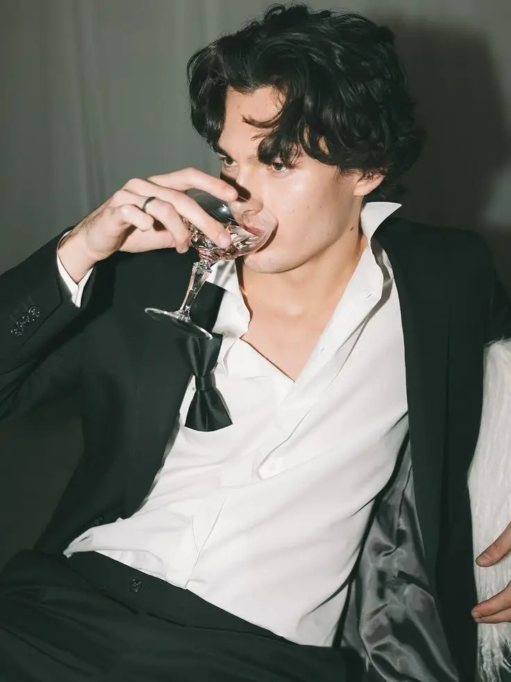Chaicaiw의 Grayson(Enemy-Wrong text-Red flag) chaicaiw