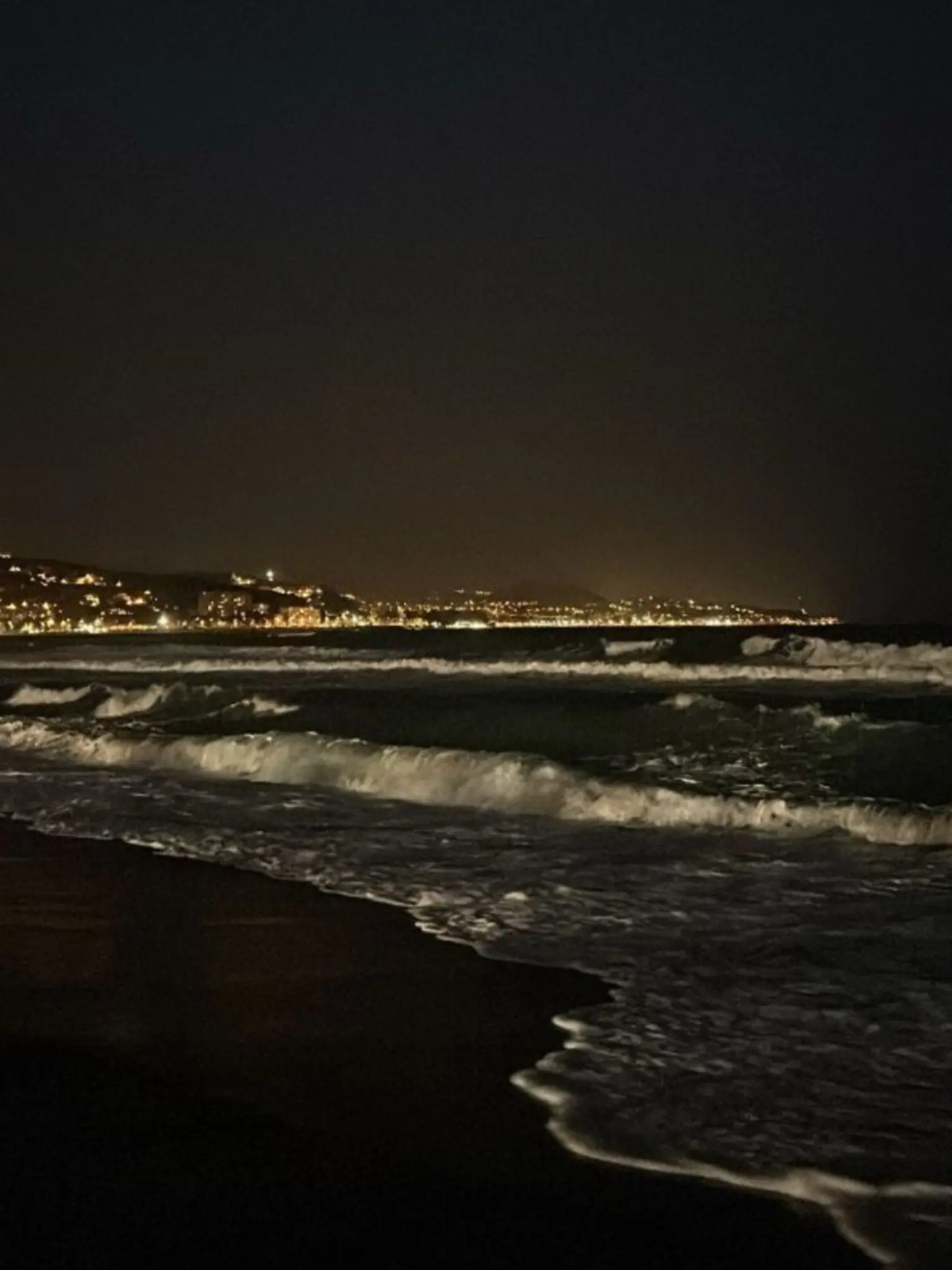 QOQ의 비협조적인 인어씨.