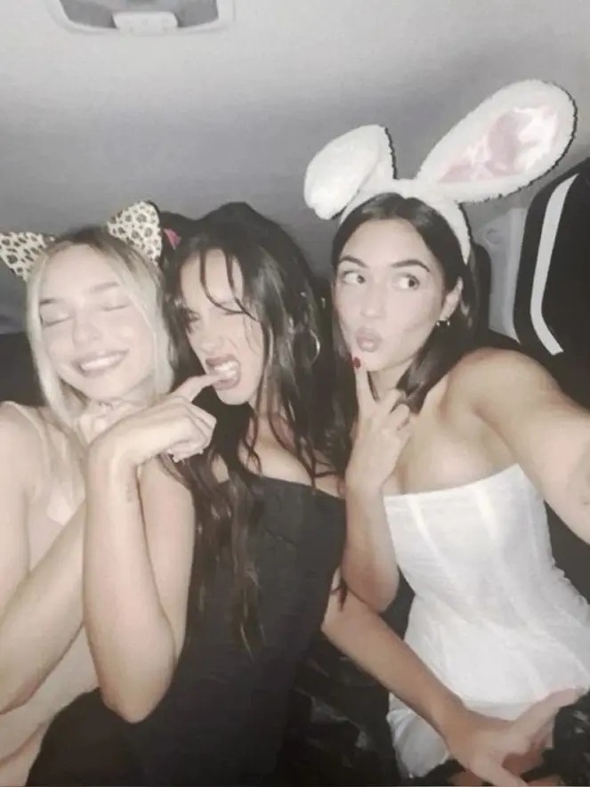 1l1i1ly의 Friends For Life