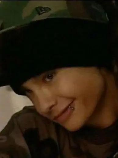ShortPurse3694의 Tom Kaulitz - Street Kid