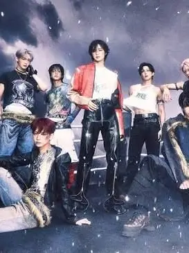 SilverIron5567의 &TEAM