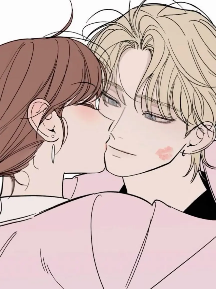 CustomPlank4358의 뽀뽀하고 입닦았는데 남친 반응이