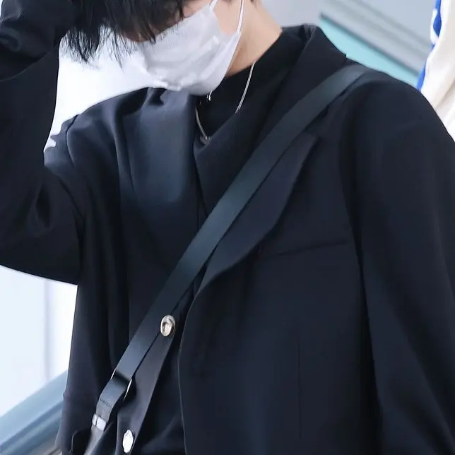 Jfjfljvjycj의 토쿠노 유우시