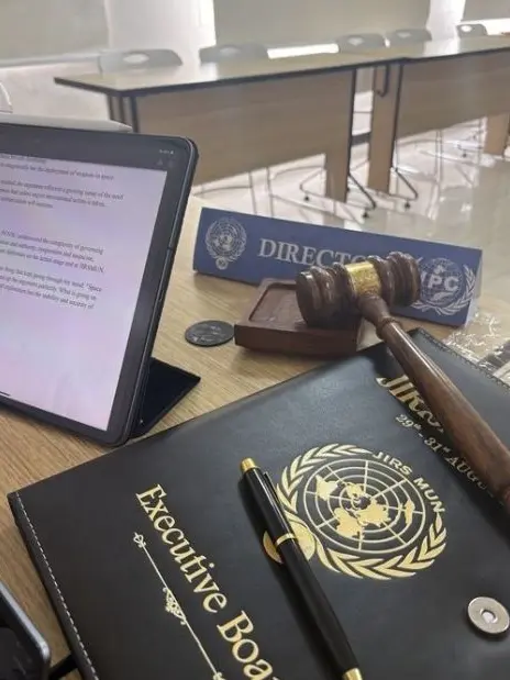 Paradise_001의 _ Judgment .