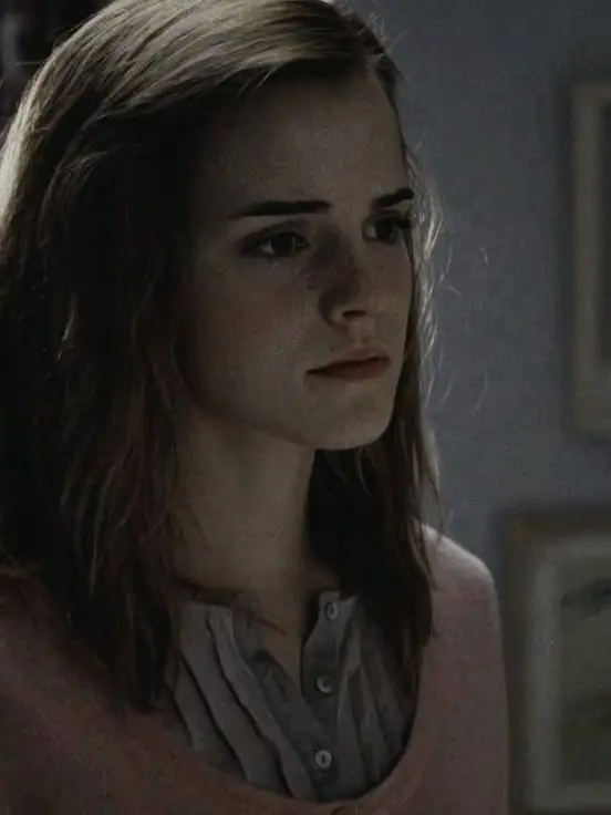 CloseLand4091의 Hermione