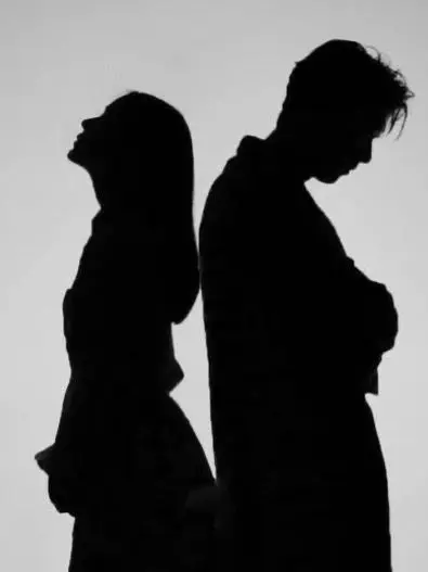 QuirkyHat4378의 Divorced parents😭