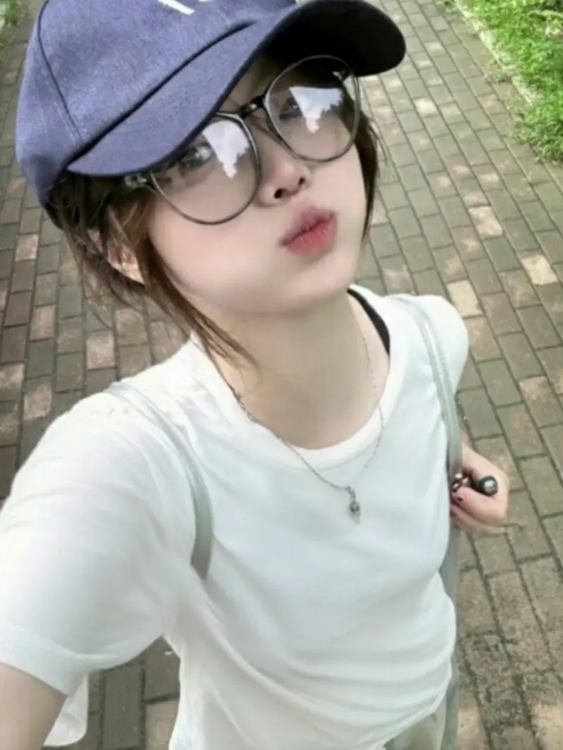 HighArrow9460의 이하은