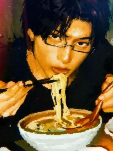 Kiwi123의 Your big brother