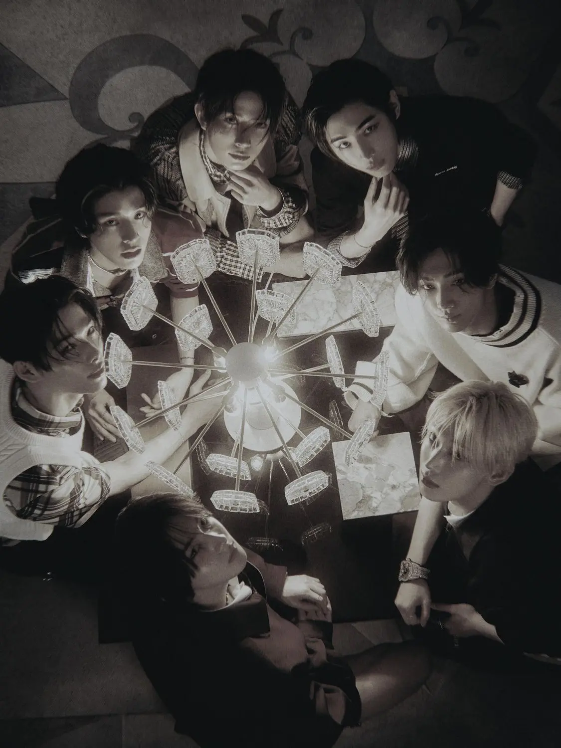 Coreengenstay의 Seven demons fell on the earth