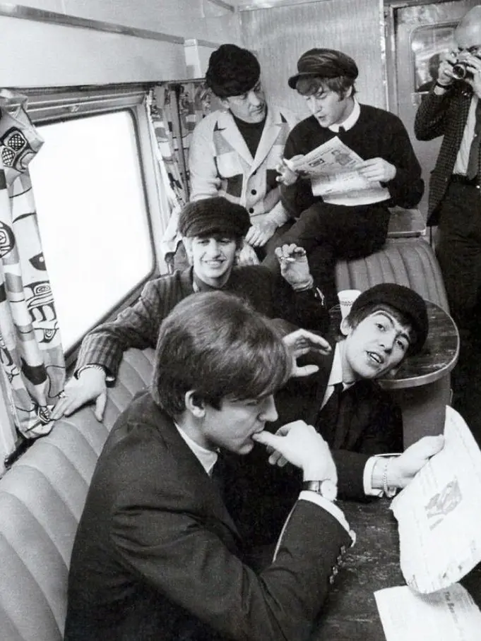 TangyPlant4260의 The Beatles on the train 🚂