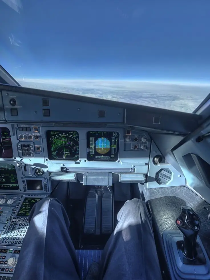 my.universe의 ⠀  ︎