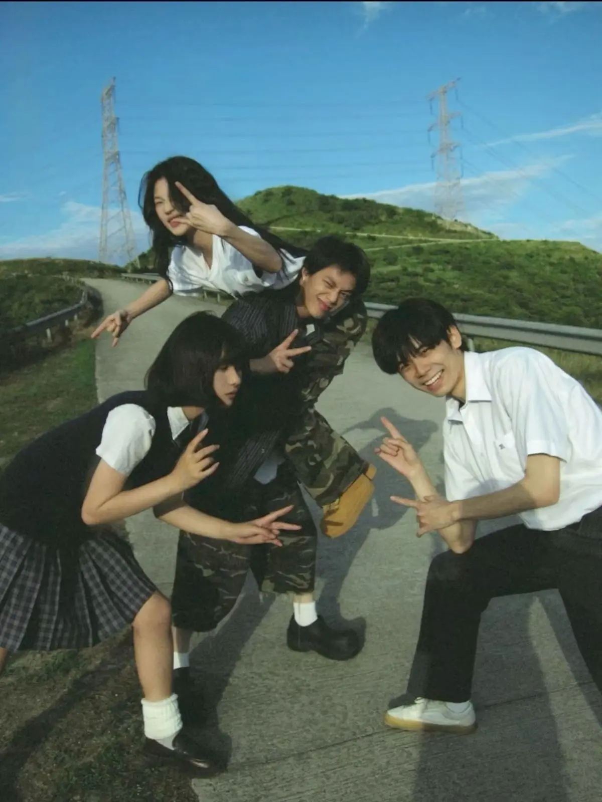 RAZR의 Friend group- bl