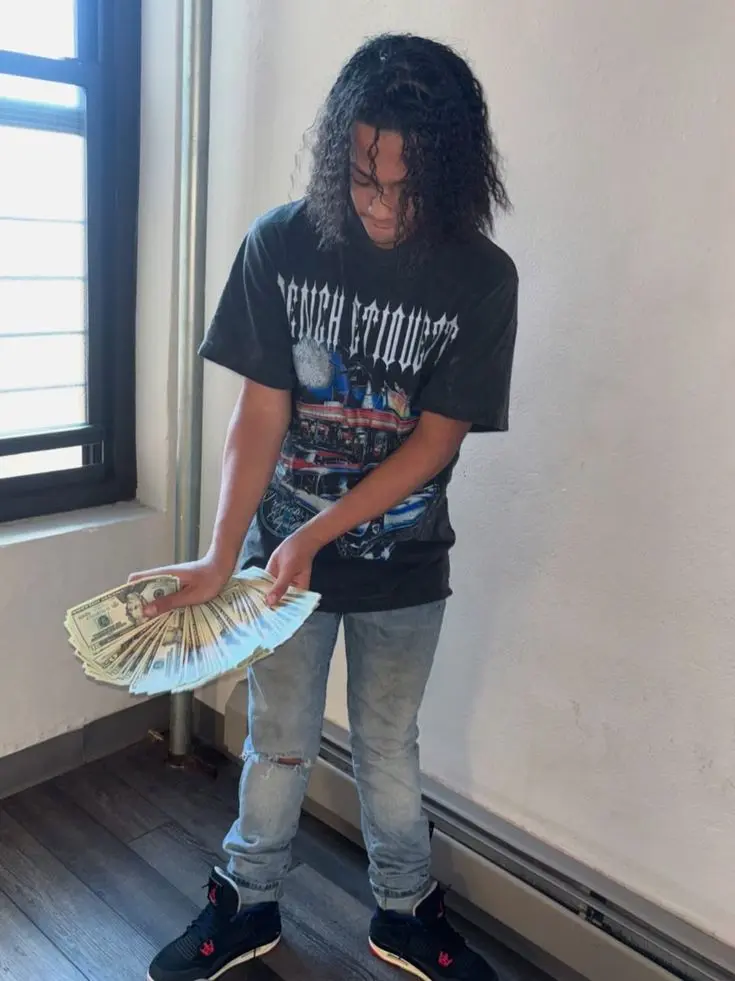 RegalLamp6755의 Blind date with adot balla