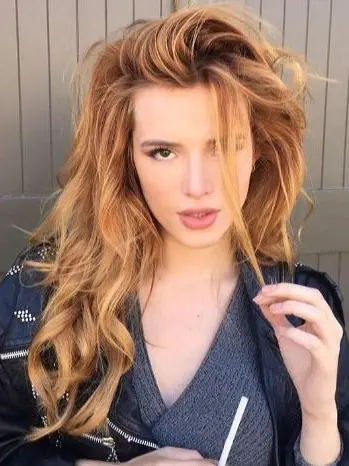 BeigeTile2949의 Bella Thorne
