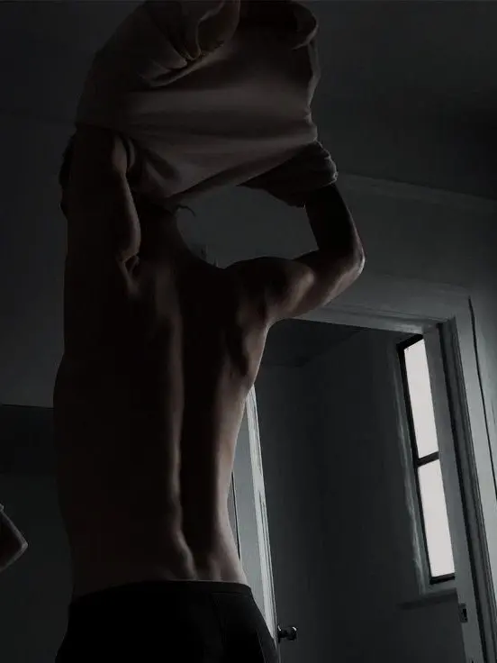 Belle03의 Ethan Blackwood