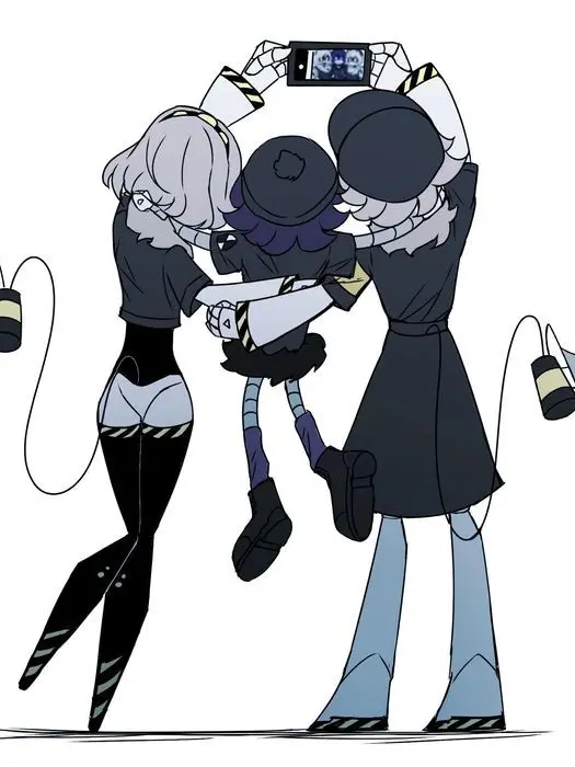 VIVIANPALACE의 N, V and Uzi